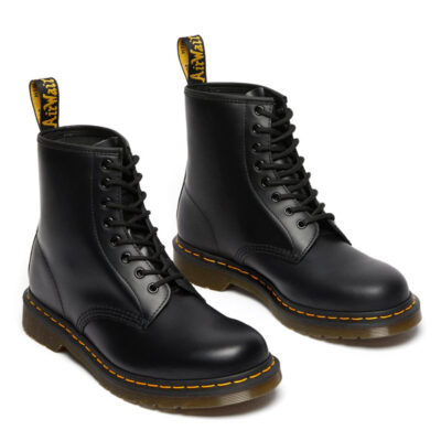 A24---dr martens---118220061460 SMOTHBLACK_1_P.JPG