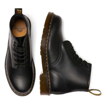 A24---dr martens---26230001101 YSBLACK_3_P.JPG