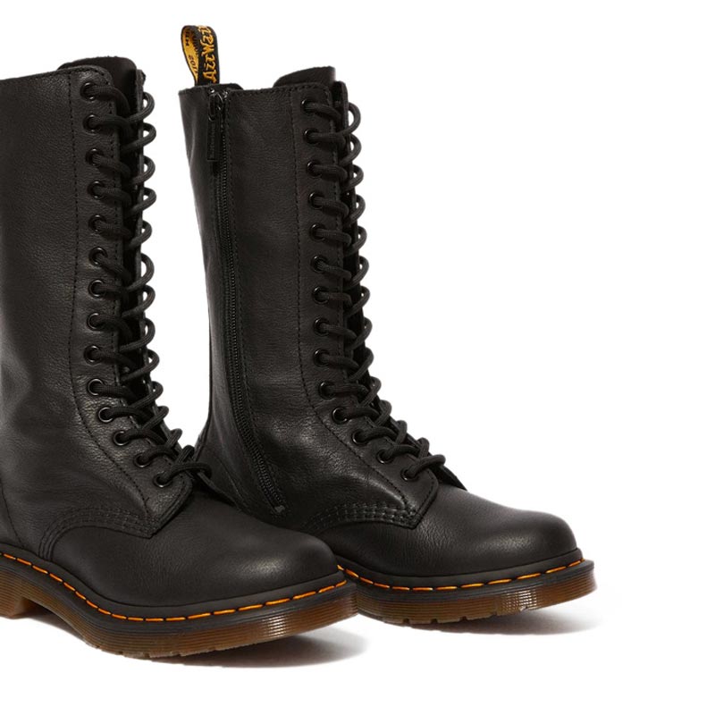 A25---dr martens---118200081B99BLACK_1_P.JPG